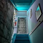 Horta - Charming Attic With Rooftop View *