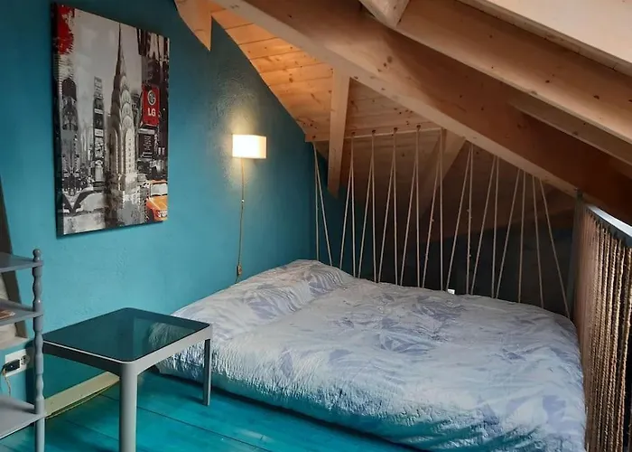 Lejlighed Horta - Charming Attic With Rooftop View Lezzeno