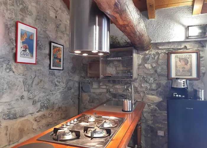 Horta - Charming Attic With Rooftop View Lejlighed