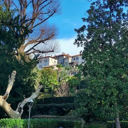 Lejlighed Horta - Charming Attic With Rooftop View