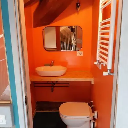 Horta - Charming Attic With Rooftop View *