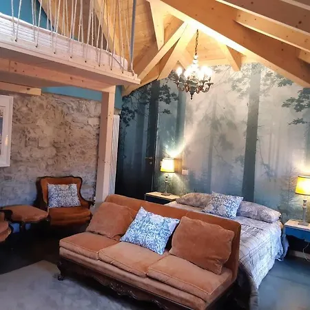 Horta - Charming Attic With Rooftop View *