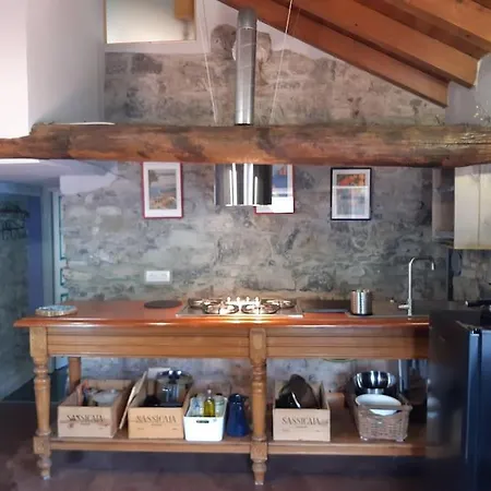 Horta - Charming Attic With Rooftop View