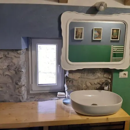 アパート Horta - Charming Attic With Rooftop View レッツェノ