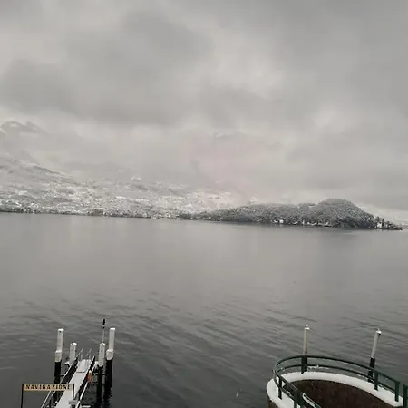 Horta - Charming Attic With Rooftop View